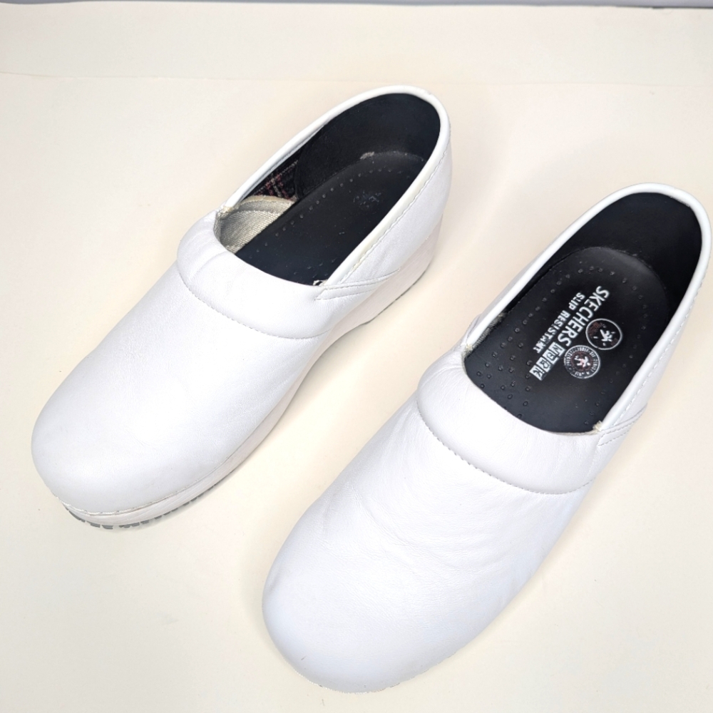 Sketchers Candaba Skid Resistant White Leather Women's Work Clog Size 11